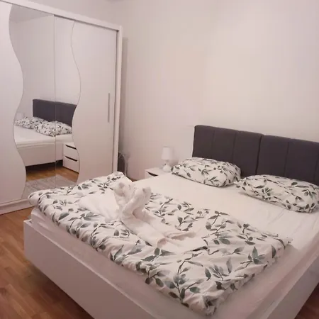 Park App Apartment *